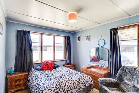 Photo of property in 18 Read Crescent, Clive, 4102