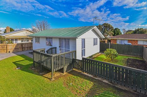 Photo of property in 2/53 Browns Road, Manurewa, Auckland, 2102