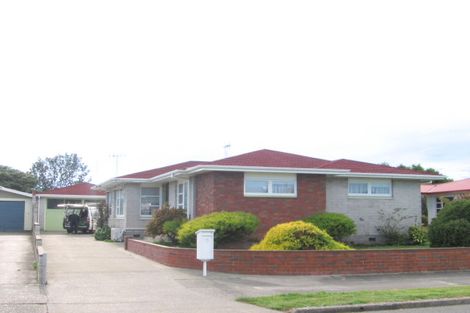 Photo of property in 15 Wyatt Avenue, Onekawa, Napier, 4110