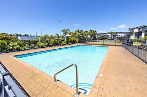 Photo of property in 5/23 Opito Way, East Tamaki, Auckland, 2013