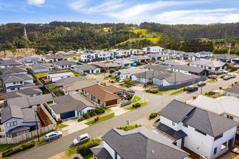 Photo of property in 1 Reserva Crescent, Kumeu, 0810