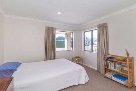Photo of property in 45 Chester Street, Levin, 5510