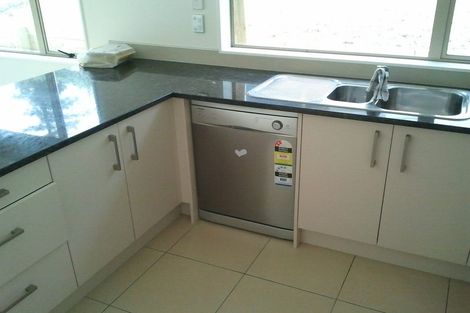 Photo of property in 75c Pleasant Road, Glen Eden, Auckland, 0602