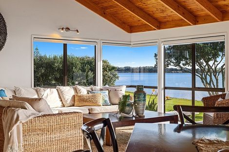 Photo of property in 45 North West Anchorage, Omaha, 0986