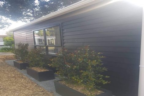 Photo of property in 19a Leaming Place, Clarks Beach, 2122