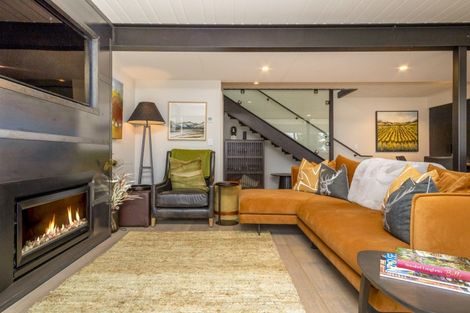 Photo of property in 17b Mcdonnell Road, Arrowtown, 9302