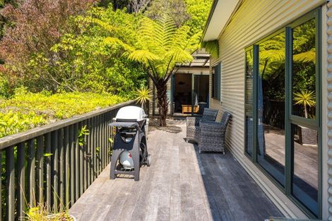 Photo of property in 25 Sandy Bay Road, Black Rock, Marlborough Sounds, 7282