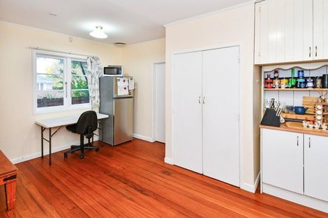 Photo of property in 1/57 Grove Road, Papakura, 2110