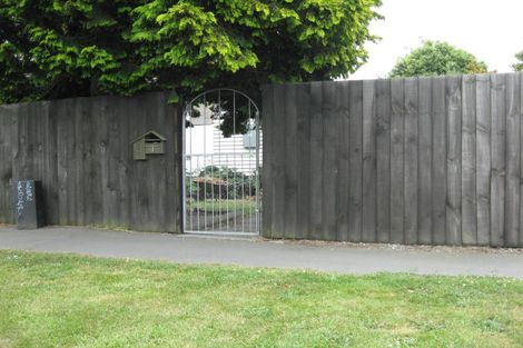 Photo of property in 1 Hillary Crescent, Upper Riccarton, Christchurch, 8041