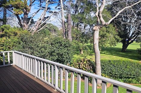 Photo of property in 26 Oakmont Place, Wattle Downs, Auckland, 2103