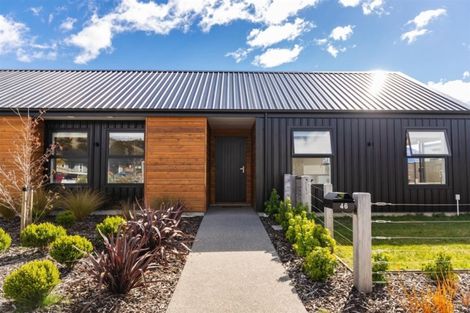 Photo of property in 46 Marbleleaf Lane, Albert Town, Wanaka, 9305