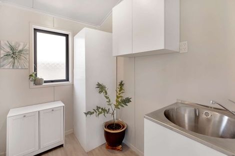 Photo of property in 3b Duff Crescent, Highbury, Palmerston North, 4412