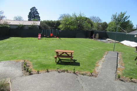 Photo of property in 16 Parsonage Road, Waimate, 7924