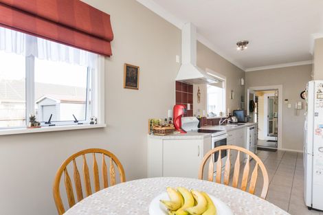 Photo of property in 53 Margaret Street, Roslyn, Palmerston North, 4414