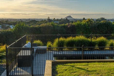 Photo of property in 25 Riverstone Drive, Welcome Bay, Tauranga, 3112