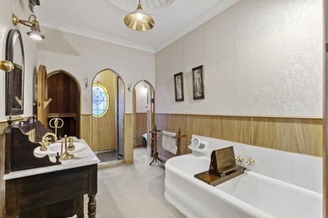 Photo of property in 209 Victoria Avenue, Hokowhitu, Palmerston North, 4410