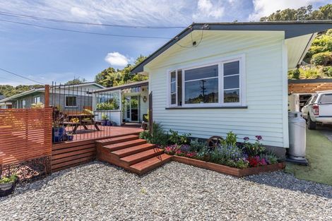 Photo of property in 115 Marsden Road, Greymouth, 7805