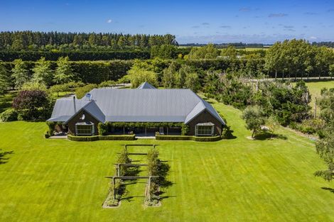 Photo of property in 1764 Tram Road, Swannanoa, Rangiora, 7475