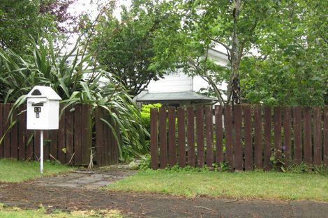 Photo of property in 1/11 Steen Place, Mangere Bridge, Auckland, 2022