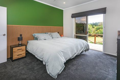 Photo of property in 40 Driving Creek Road, Coromandel, 3506