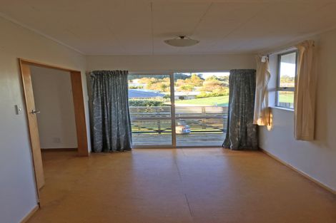 Photo of property in 2 Nikau Place, Parahaki, Whangarei, 0112