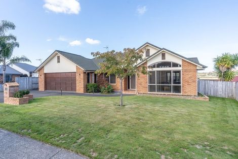 Photo of property in 25 Limousin Place, Grandview Heights, Hamilton, 3200