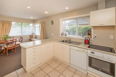 Photo of property in 2/59 Brodie Street, Ilam, Christchurch, 8041