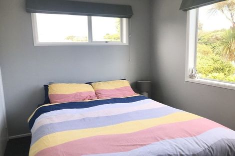 Photo of property in 10 Konini Crescent, Waikanae Beach, Waikanae, 5036