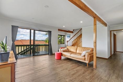 Photo of property in 1/254 Sturges Road, Henderson, Auckland, 0612