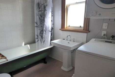 Photo of property in 5 Balmoral Terrace, Newtown, Wellington, 6021