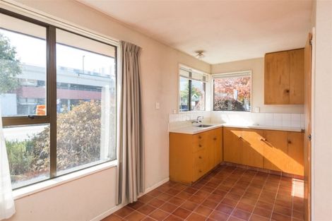 Photo of property in 69 Division Street, Riccarton, Christchurch, 8041