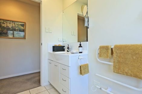 Photo of property in 6 Saint Hill Lane, Havelock North, 4130