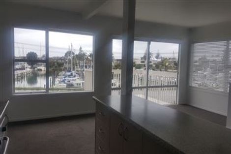 Photo of property in 2/12 Inga Road, Milford, Auckland, 0620