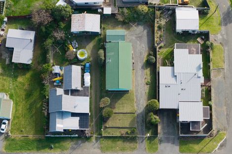 Photo of property in 6 Warren Street, Foxton Beach, Foxton, 4815