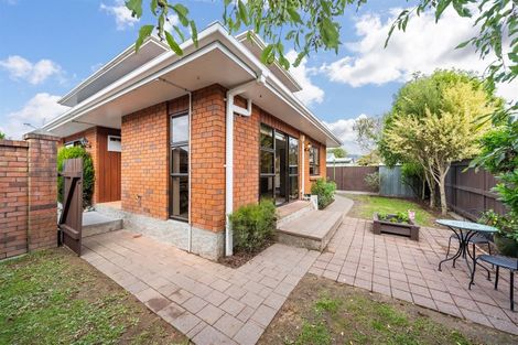 Photo of property in 5 California Drive, Totara Park, Upper Hutt, 5018