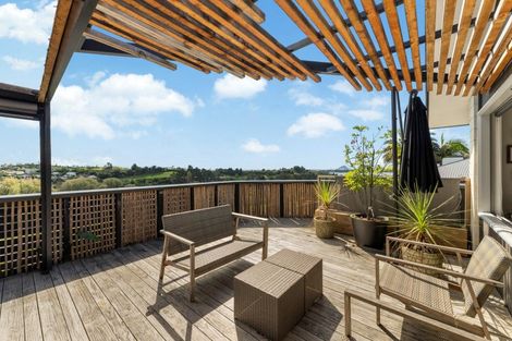 Photo of property in 5 Greenvale Place, Welcome Bay, Tauranga, 3112