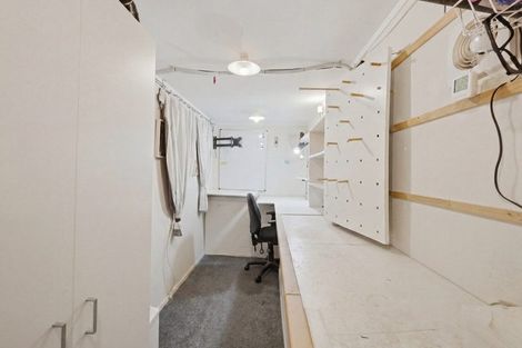 Photo of property in 27 Westminster Gardens, Unsworth Heights, Auckland, 0632