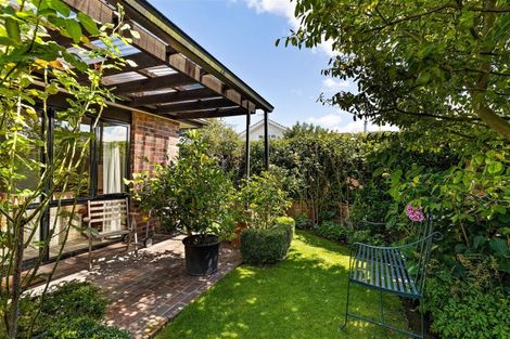 Photo of property in 69 Glandovey Road, Fendalton, Christchurch, 8052