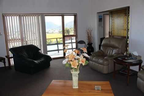 Photo of property in 51 Milton Road, Greymouth, 7805