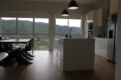 Photo of property in 38b Emerald Hill Drive, Birchville, Upper Hutt, 5018