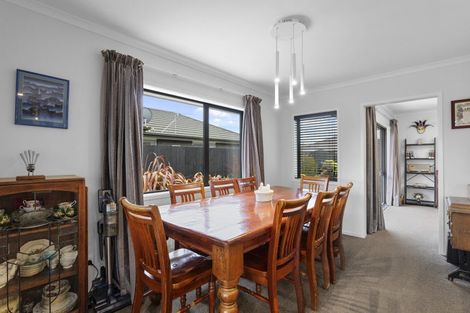 Photo of property in 36 Luxembourg Crescent, Halswell, Christchurch, 8025