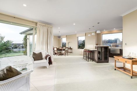 Photo of property in 238 Queen Street, Waimate, 7924