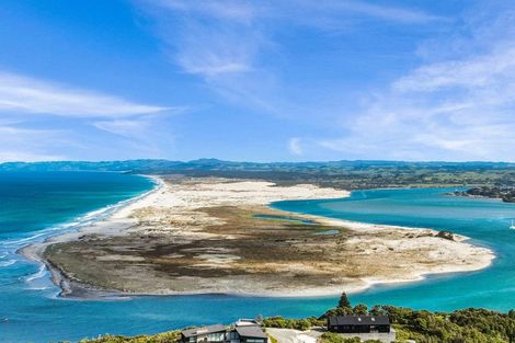 Photo of property in 24 Seacoast Road, Mangawhai Heads, Mangawhai, 0505