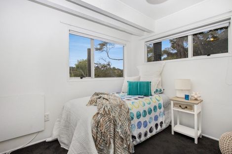 Photo of property in 118 Glengarry Road, Glen Eden, Auckland, 0602