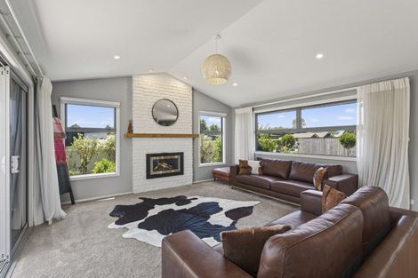 Photo of property in 22 Smith Street, Lepperton, New Plymouth, 4373