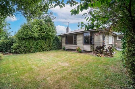 Photo of property in 84 Suva Street, Upper Riccarton, Christchurch, 8041