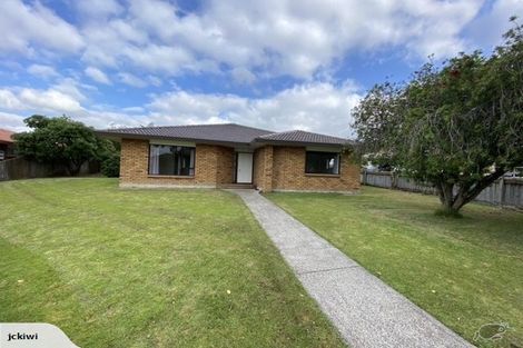 Photo of property in 12 Greta Place, Stanmore Bay, Whangaparaoa, 0932