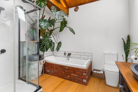 Photo of property in 328 Gladstone Road North, Mosgiel, 9092