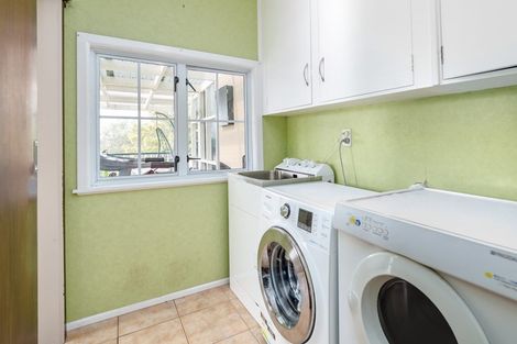 Photo of property in 5 Allan Street, Dannevirke, 4930