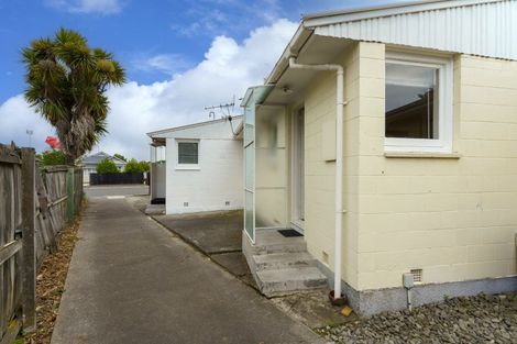 Photo of property in 2/108 Cranford Street, St Albans, Christchurch, 8014